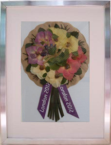 Trendy black frames. Click for more info